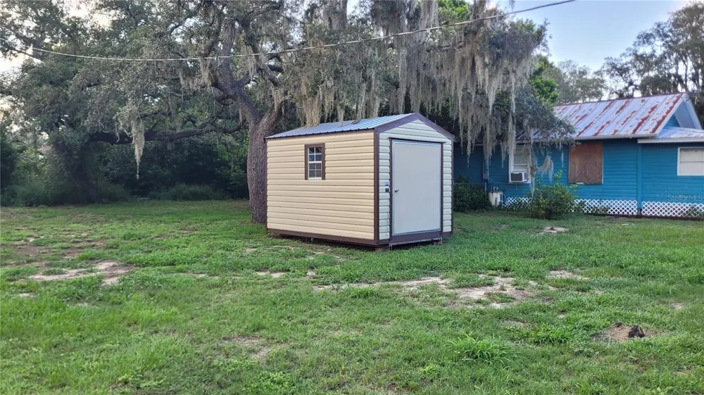 3013 LAUREL AVENUE Lake Wales, FL 33898