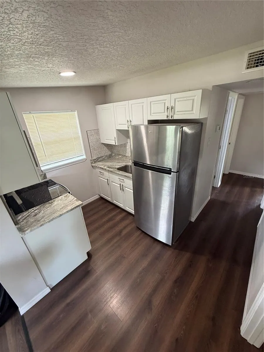 3013 LAUREL AVENUE Lake Wales, FL 33898