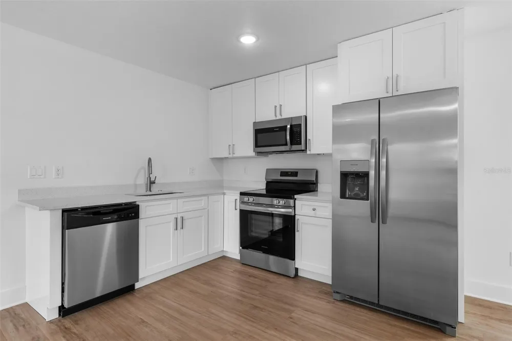 505 43RD STREET S #505 1/2 St Petersburg, FL 33711