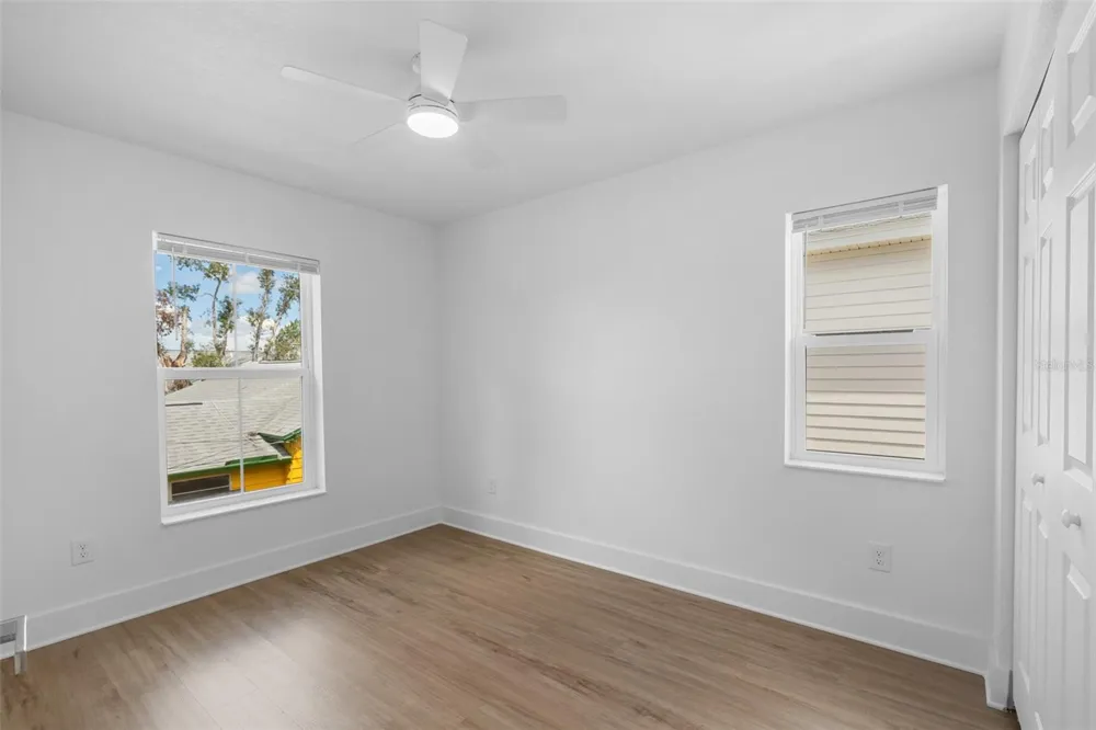 505 43RD STREET S #505 1/2 St Petersburg, FL 33711