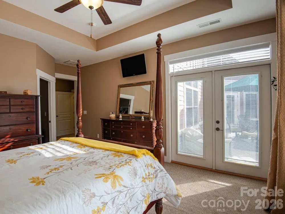 19 Westfield Way Candler, NC 28715