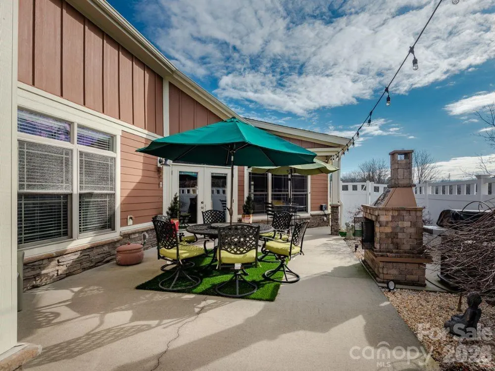 19 Westfield Way Candler, NC 28715