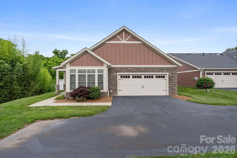 19 Westfield Way Candler, NC 28715