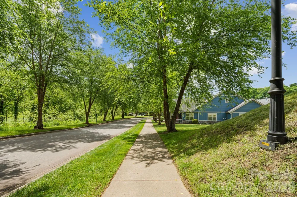 19 Westfield Way Candler, NC 28715