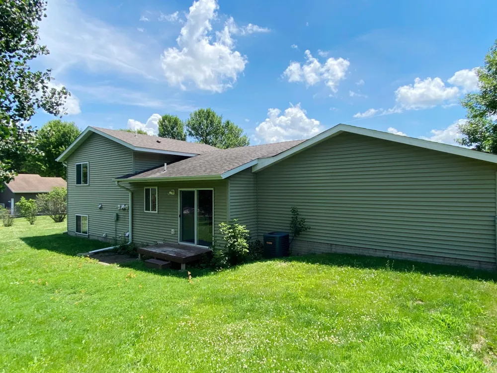 6161 Bakken Street Monticello, MN 55362