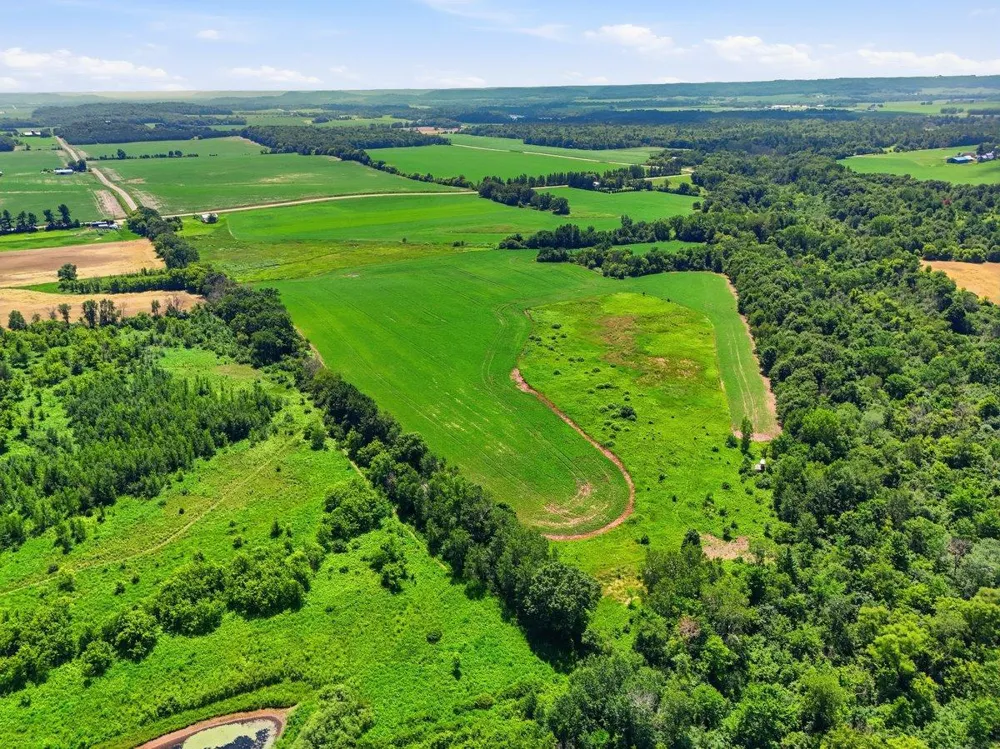 N1405 County Road Z Eau Galle, WI 54737