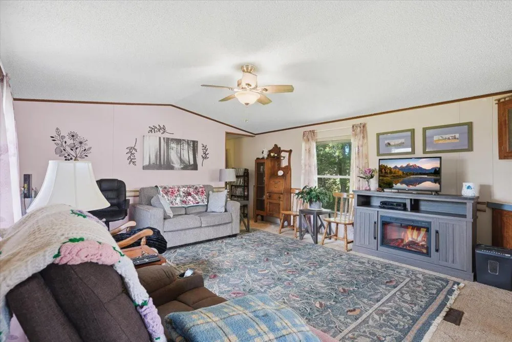 N1405 County Road Z Eau Galle, WI 54737