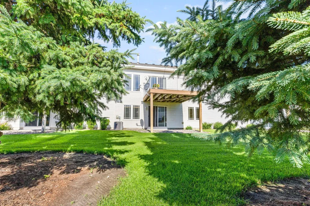 6434 Manchester Avenue NE Otsego, MN 55301