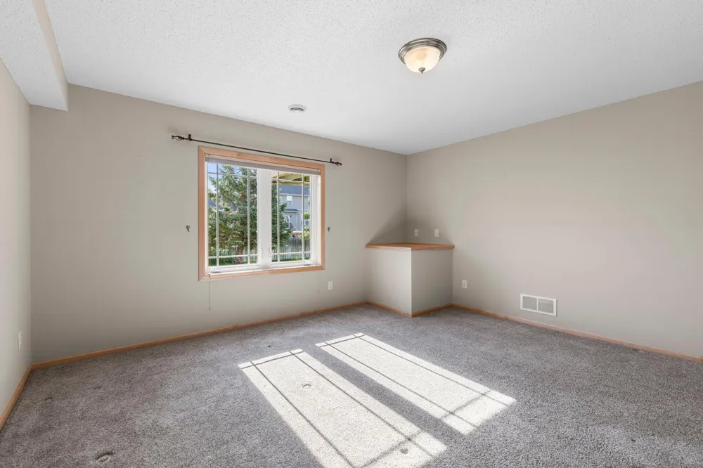6434 Manchester Avenue NE Otsego, MN 55301