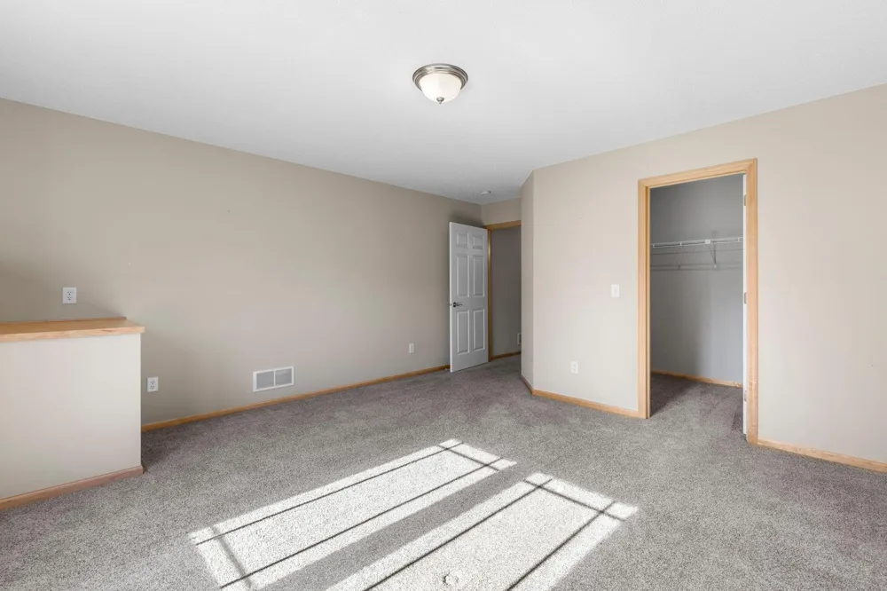 6434 Manchester Avenue NE Otsego, MN 55301