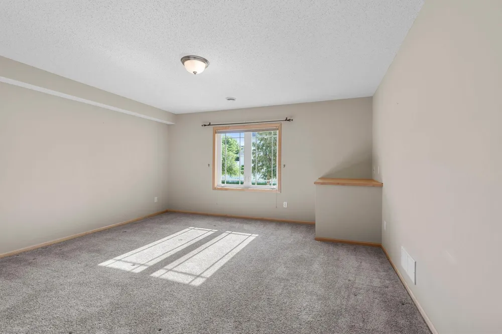 6434 Manchester Avenue NE Otsego, MN 55301