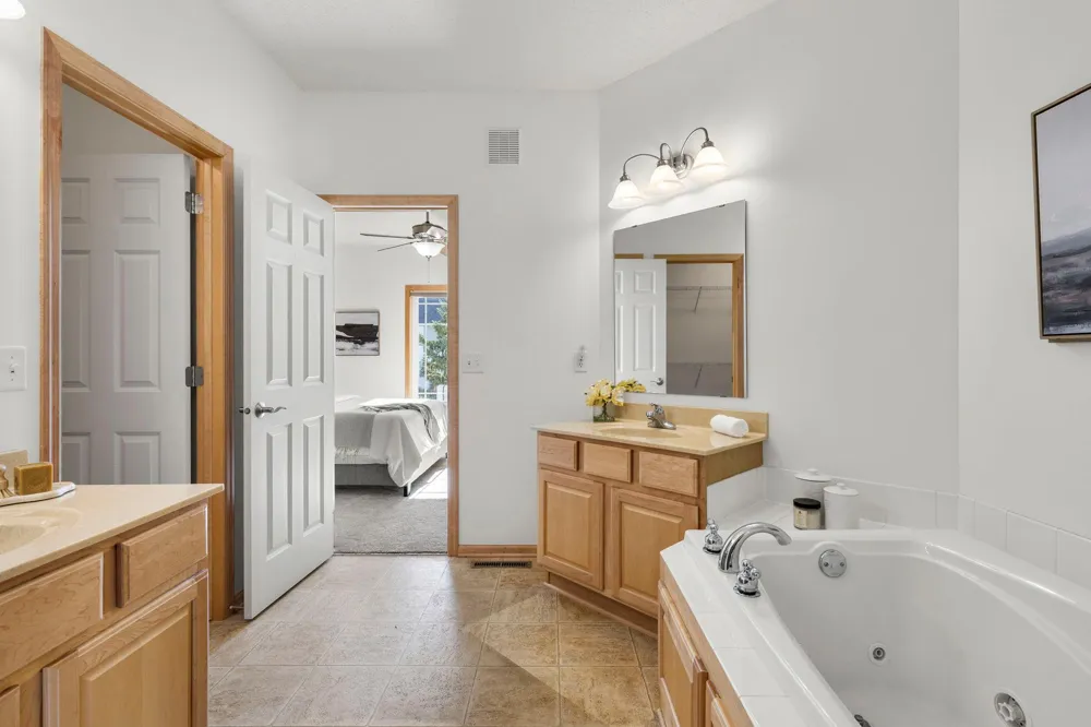 6434 Manchester Avenue NE Otsego, MN 55301