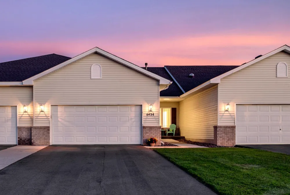 6434 Manchester Avenue NE Otsego, MN 55301