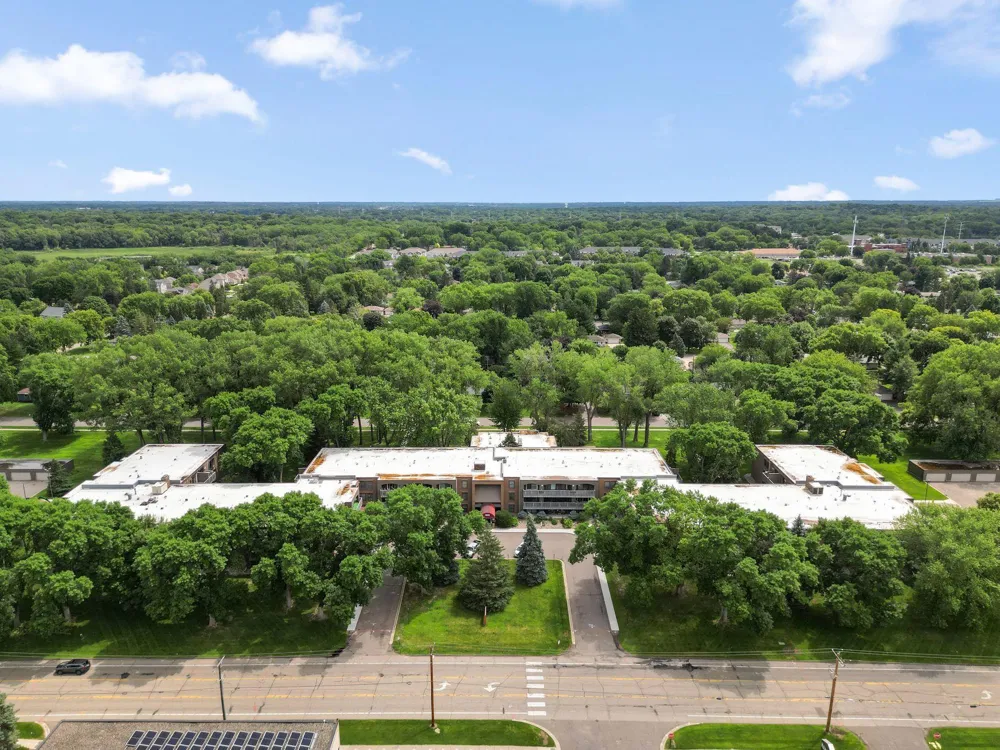 2800 Hamline Avenue #216 Roseville, MN 55113