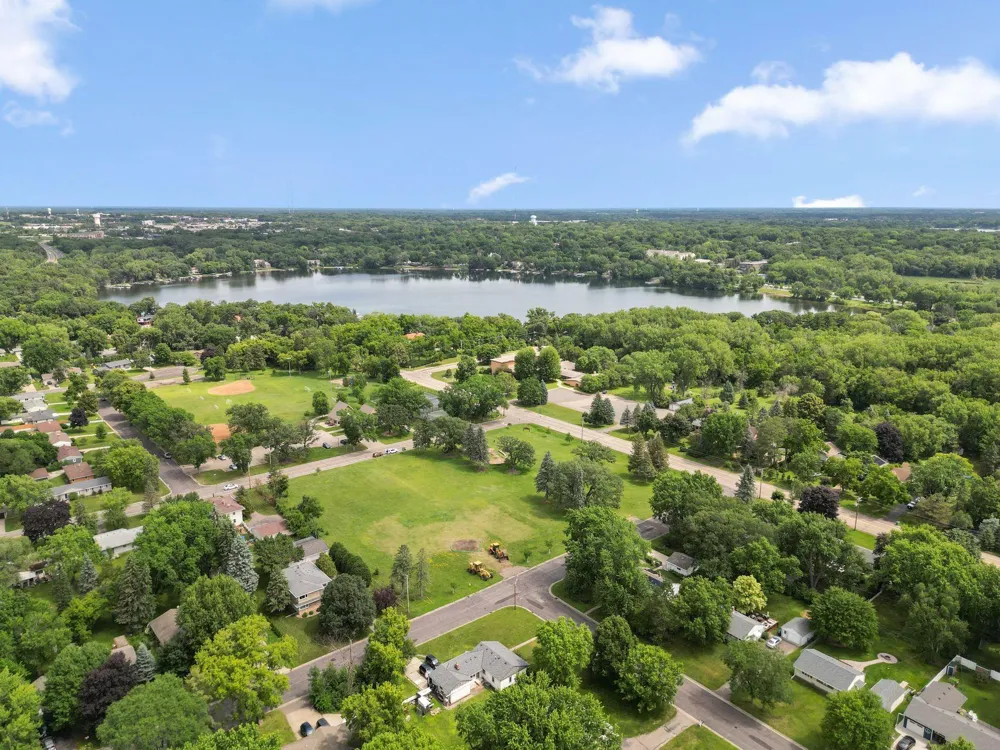 2800 Hamline Avenue #216 Roseville, MN 55113
