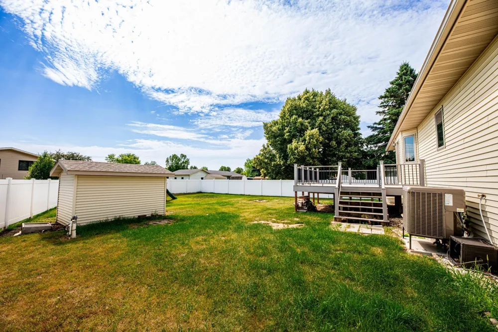 1105 Broadway Street Lisbon, ND 58054