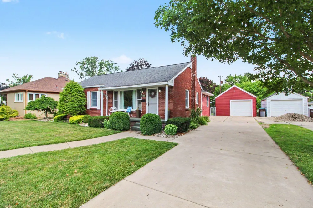 229 Spink Street Milan, MI 48160