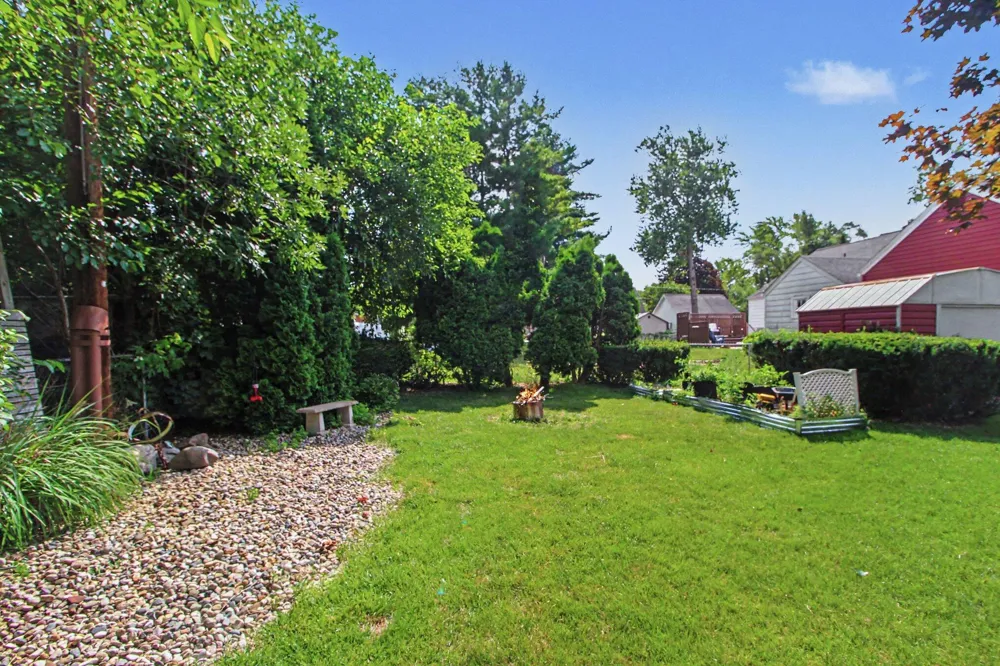 229 Spink Street Milan, MI 48160