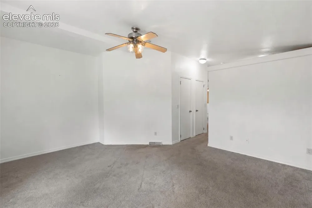 46 Kingston Circle Florissant, CO 80816