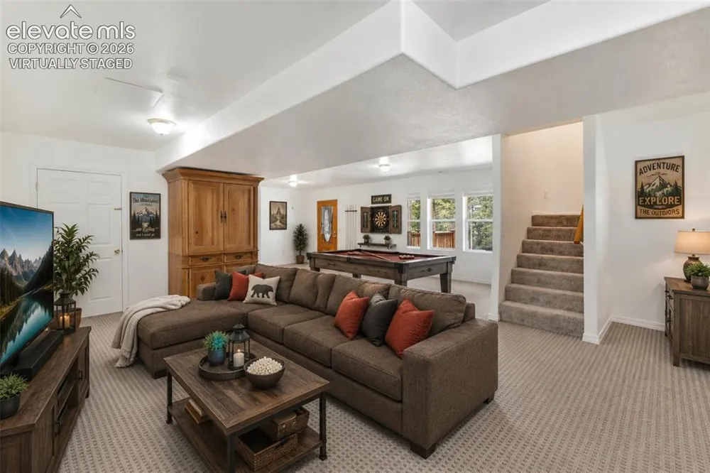 46 Kingston Circle Florissant, CO 80816