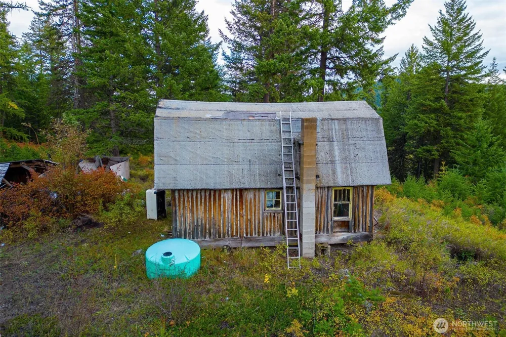 2518 A Bodie Mountain Road Colville, WA 99114