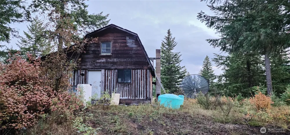2518 A Bodie Mountain Road Colville, WA 99114