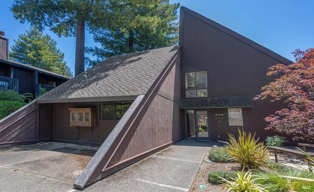 218 Los Alamos Road Santa Rosa, CA 95409