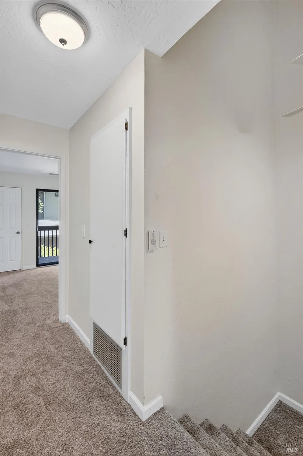 218 Los Alamos Road Santa Rosa, CA 95409