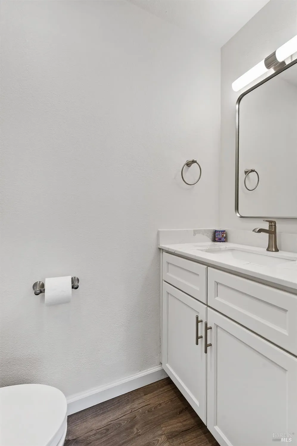 218 Los Alamos Road Santa Rosa, CA 95409