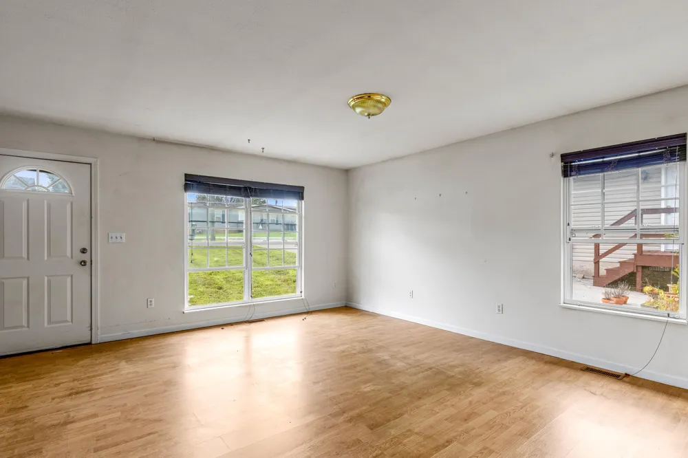 232 W Edison Street Alcoa, TN 37701
