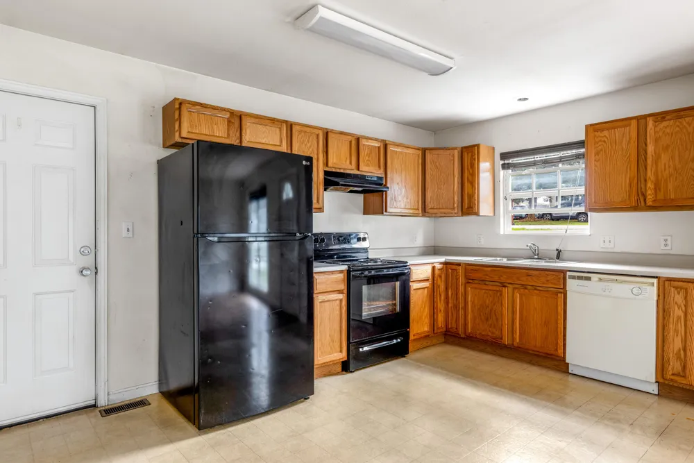 232 W Edison Street Alcoa, TN 37701