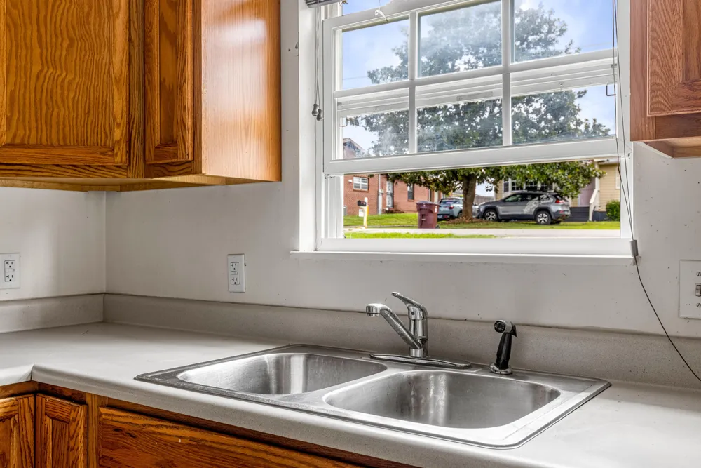 232 W Edison Street Alcoa, TN 37701