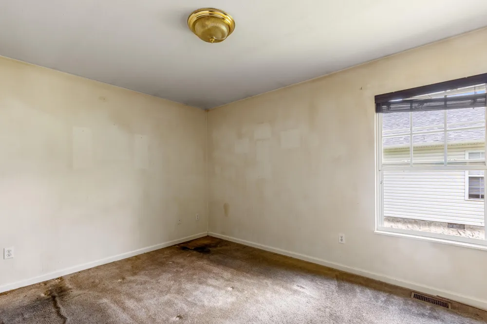 232 W Edison Street Alcoa, TN 37701