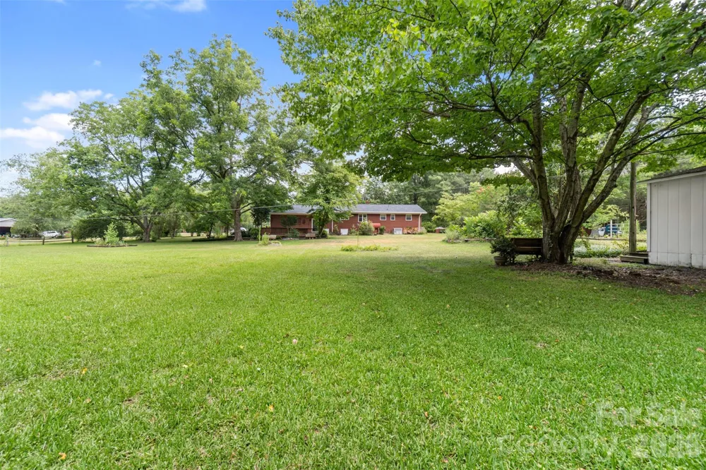 509 Lakeview Drive Wadesboro, NC 28170