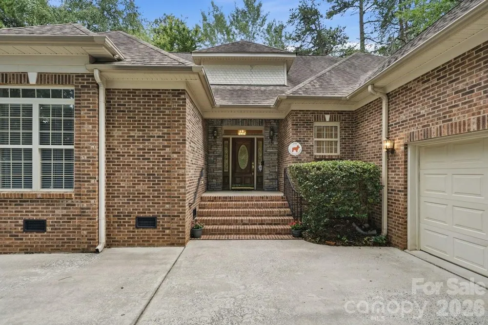 10312 Club Trophy Lane Mint Hill, NC 28227