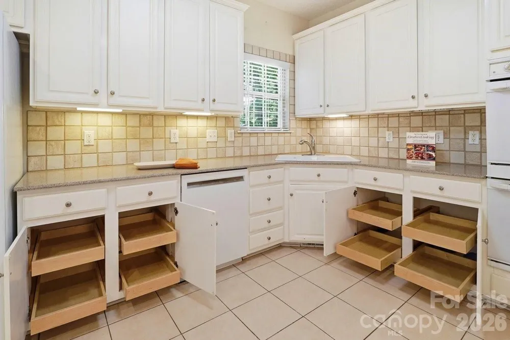 10312 Club Trophy Lane Mint Hill, NC 28227