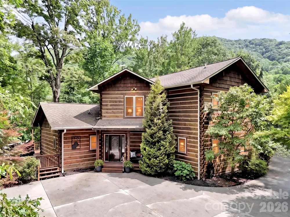 3214 Big Laurel Road Waynesville, NC 28785