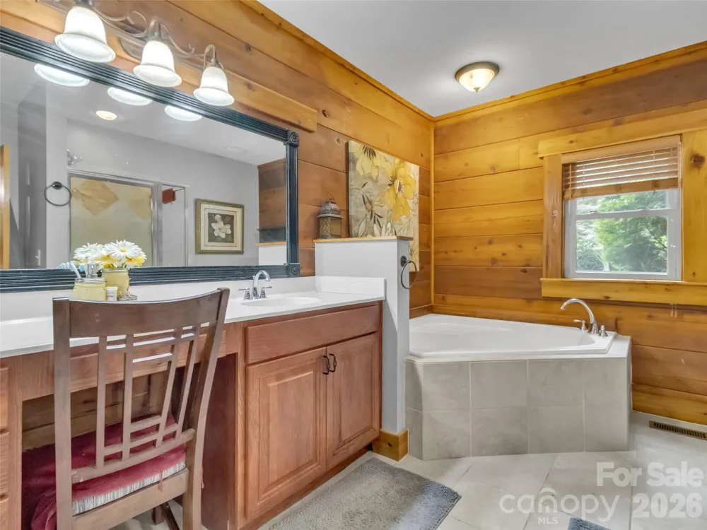 3214 Big Laurel Road Waynesville, NC 28785