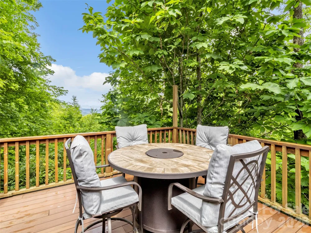 3214 Big Laurel Road Waynesville, NC 28785