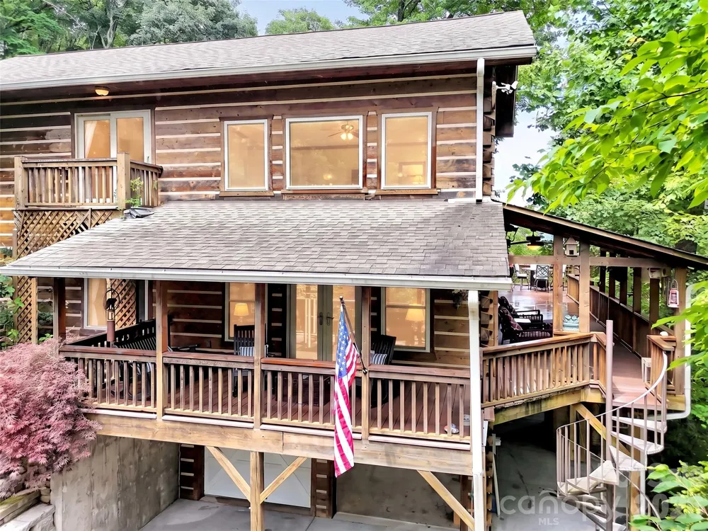 3214 Big Laurel Road Waynesville, NC 28785