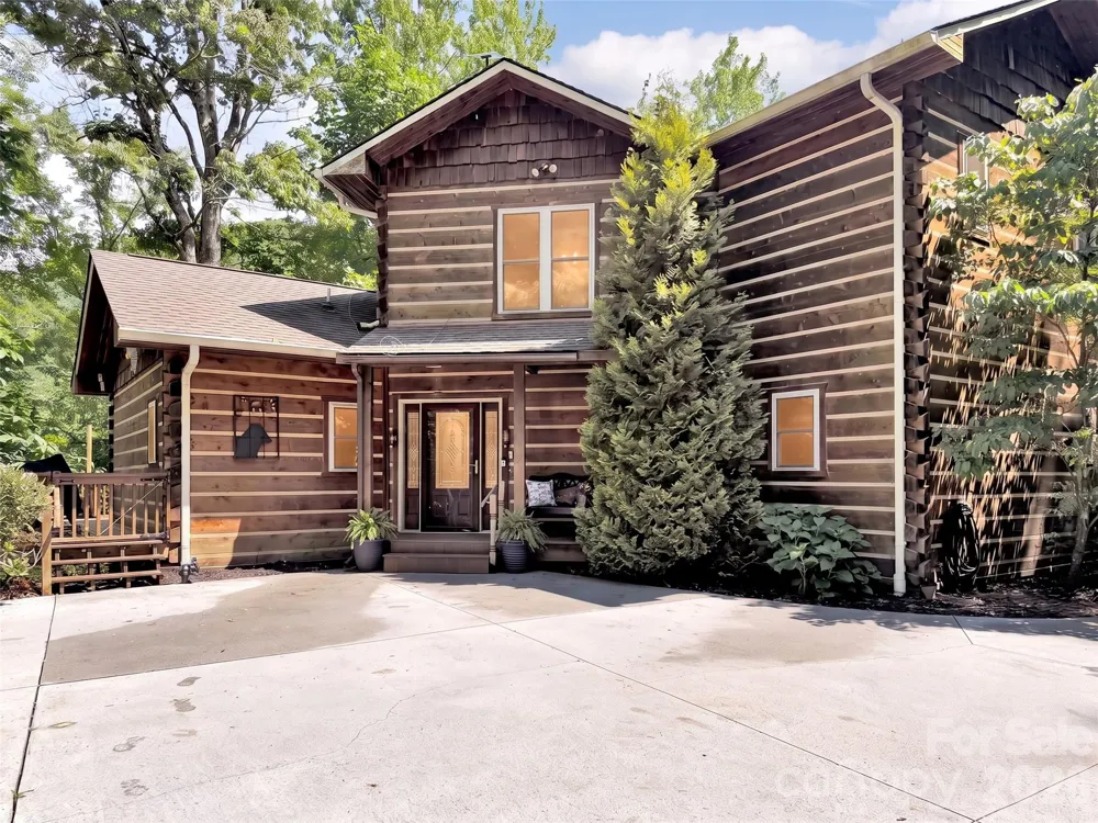 3214 Big Laurel Road Waynesville, NC 28785