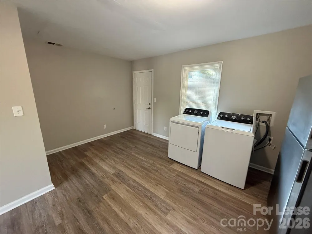 310 W Catawba Avenue #4 Mount Holly, NC 28120