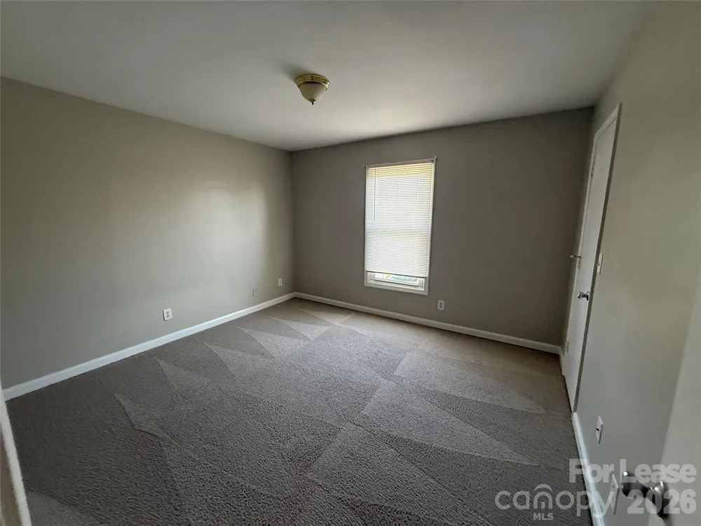 310 W Catawba Avenue #4 Mount Holly, NC 28120