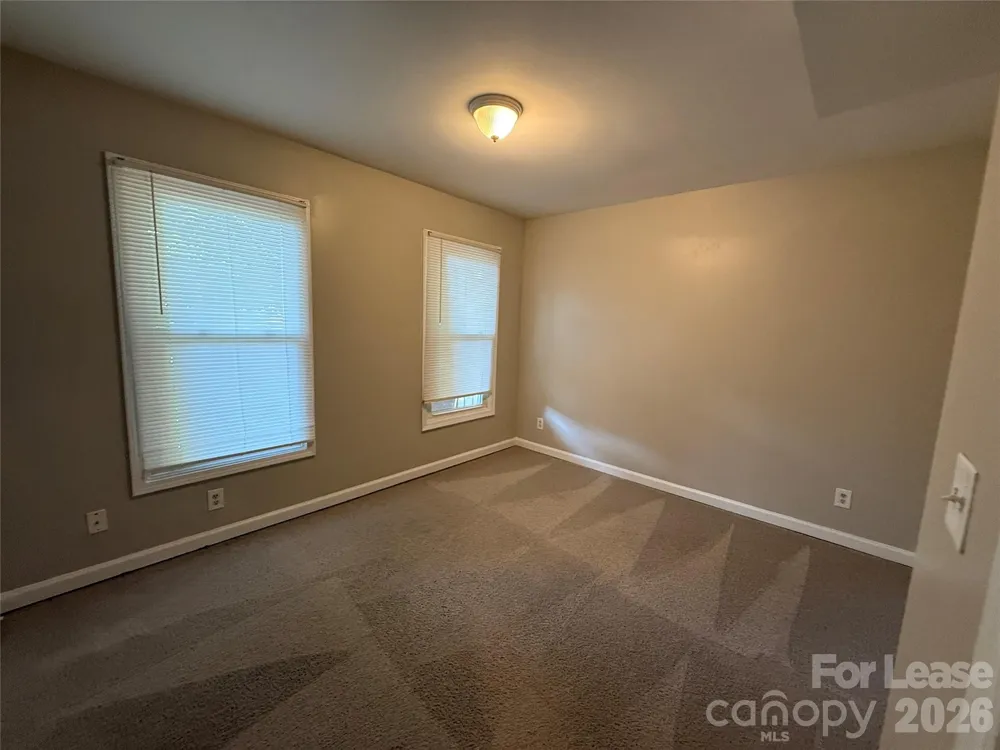 310 W Catawba Avenue #4 Mount Holly, NC 28120