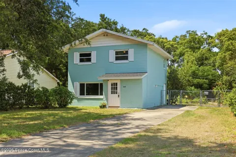 804 Rosalia Drive