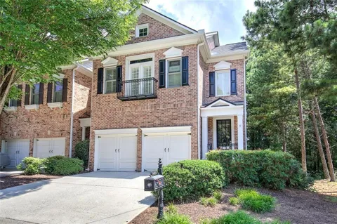 5205 Waters Edge Trail