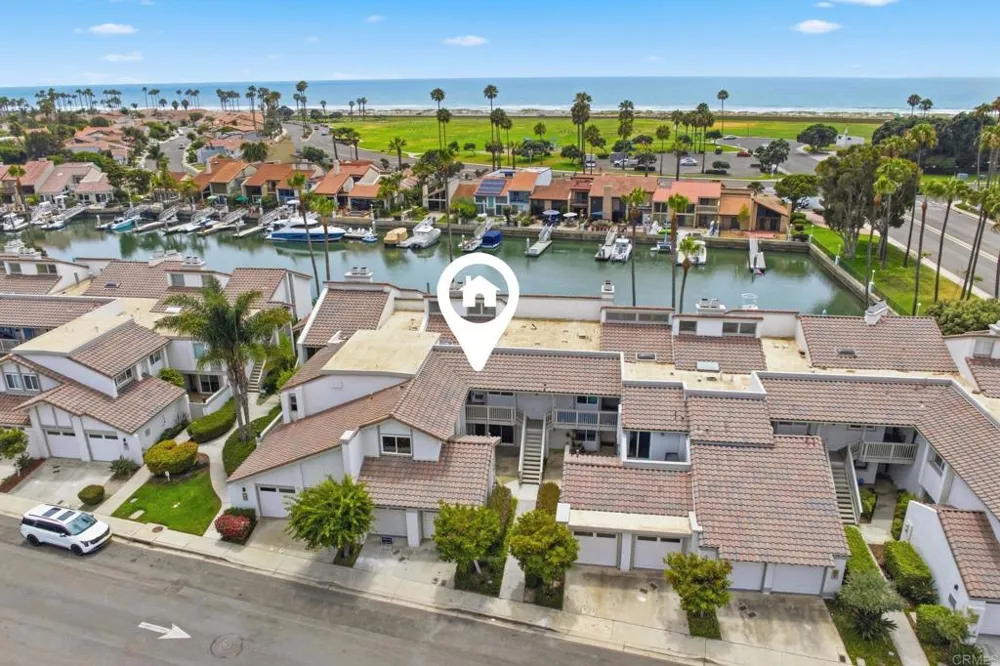 94 Kingston Ct W Coronado, CA 92118