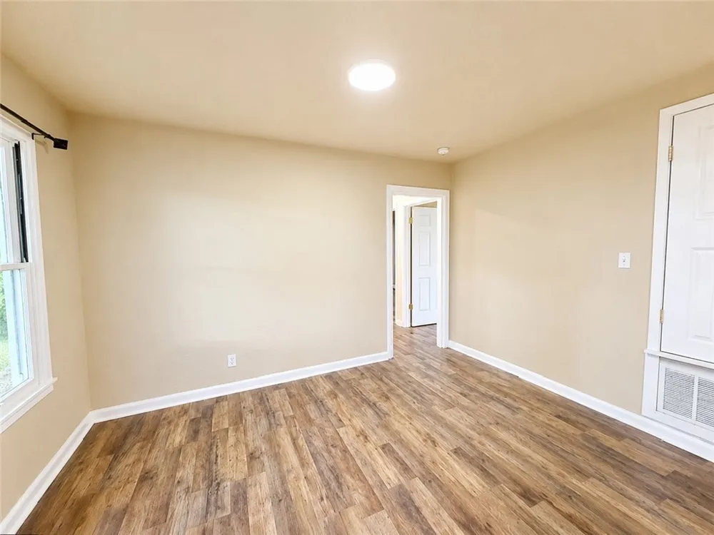1316 E Johnston Avenue Kingsville, TX 78363