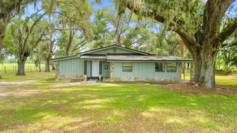 12616 THONOTOSASSA ROAD