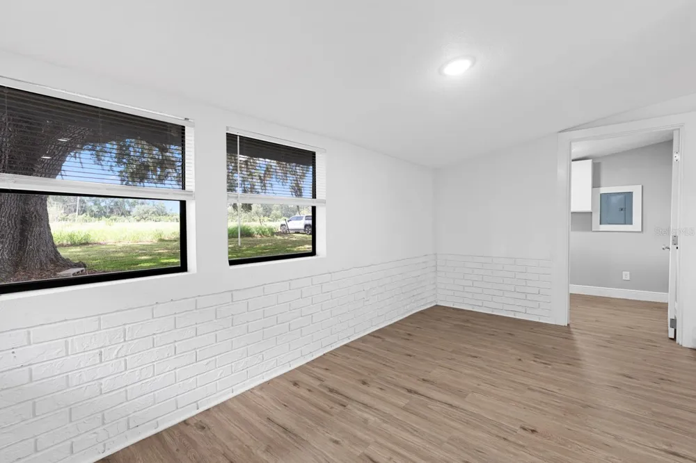 12616 THONOTOSASSA ROAD Thonotosassa, FL 33592